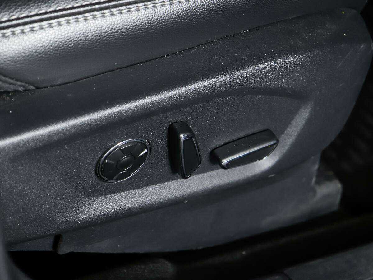 Ford Explorer б/у, 2017, Автоматическая. Фото: #18