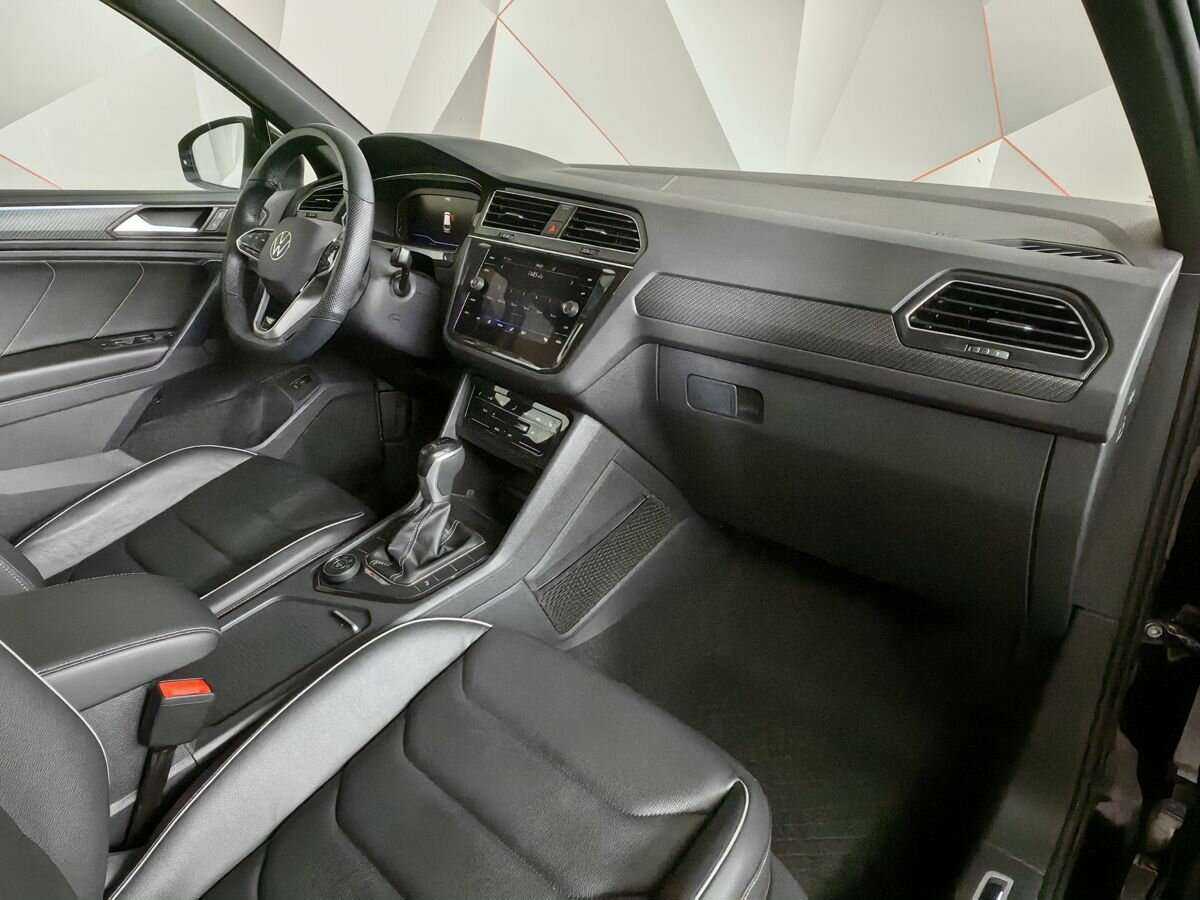 Volkswagen Tiguan б/у, 2021, Роботизированная. Фото: #7
