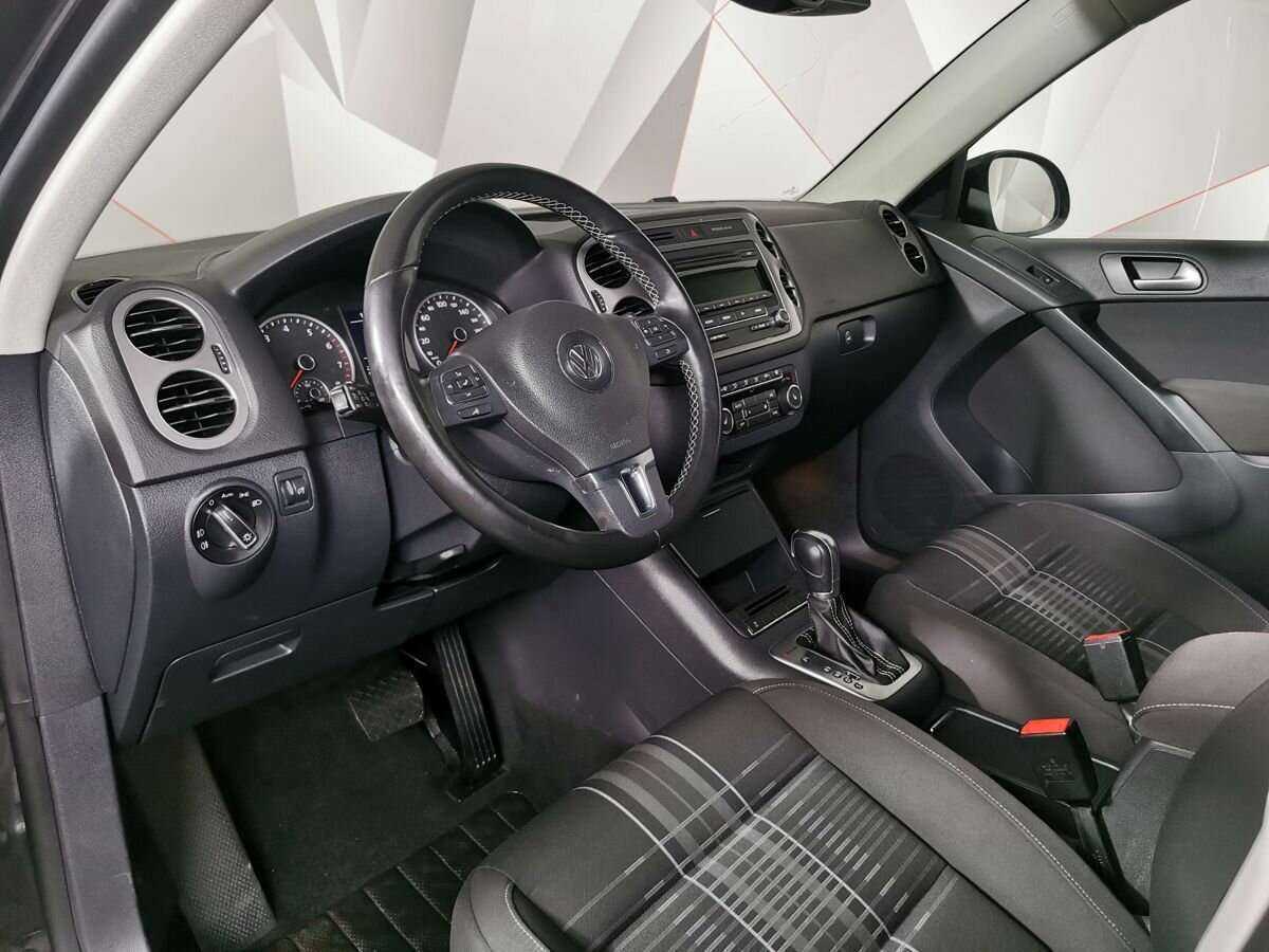 Volkswagen Tiguan б/у, 2015, Автоматическая. Фото: #13