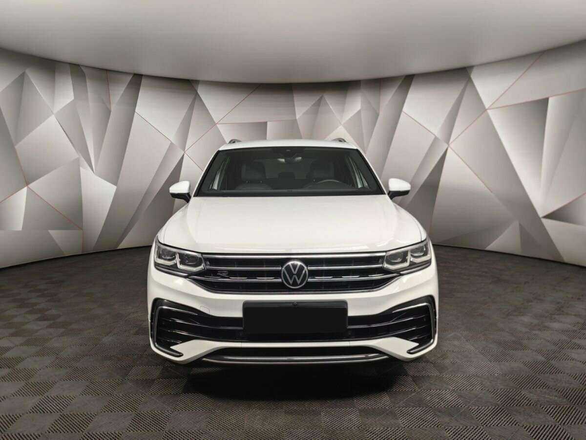 Volkswagen Tiguan б/у, 2021, Роботизированная. Фото: #6