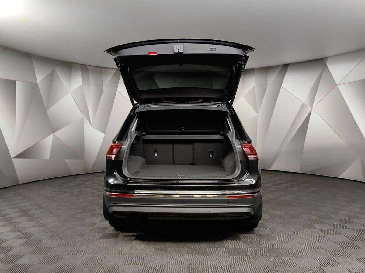 Volkswagen Tiguan б/у, 2018, Роботизированная. Фото: #17