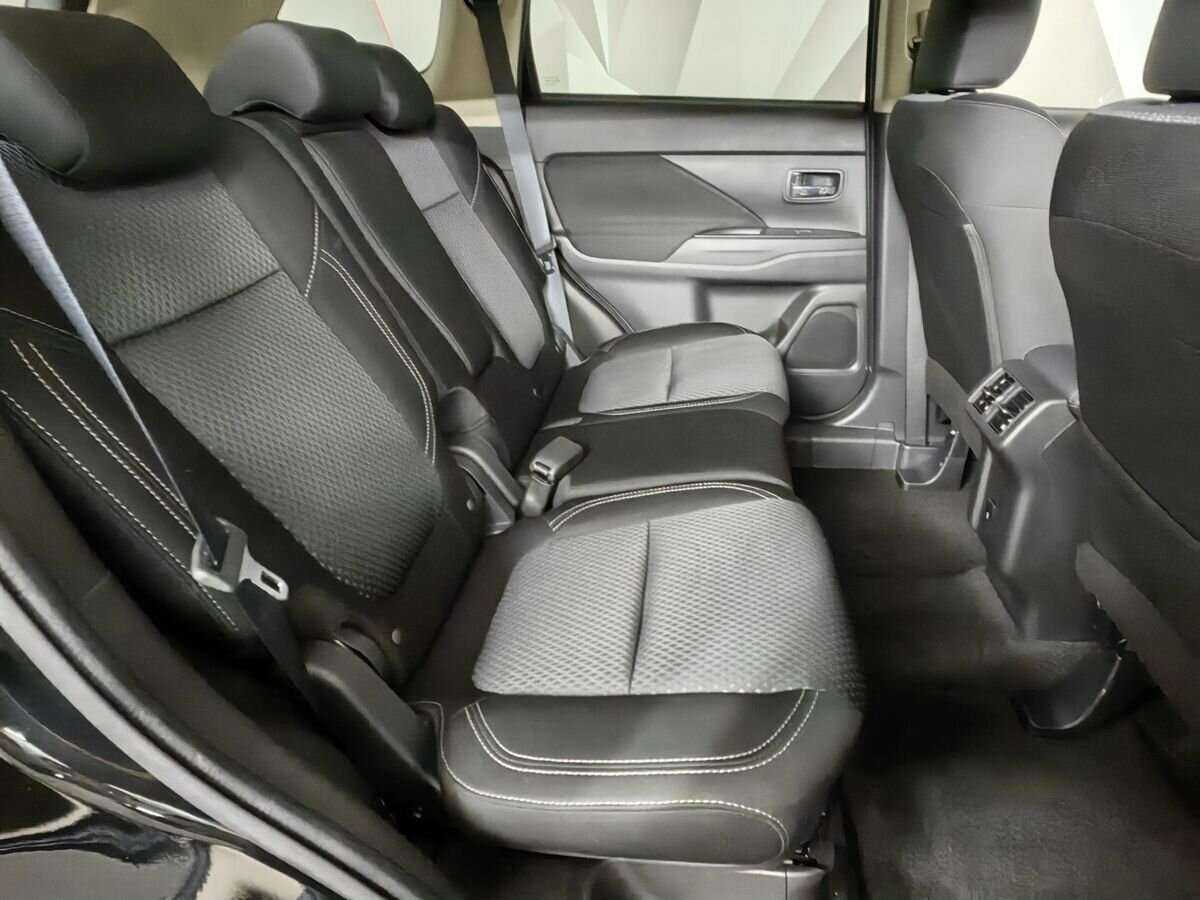 Митсубиши Оутлэндер б/у, 2022, Вариатор. Фото: #7