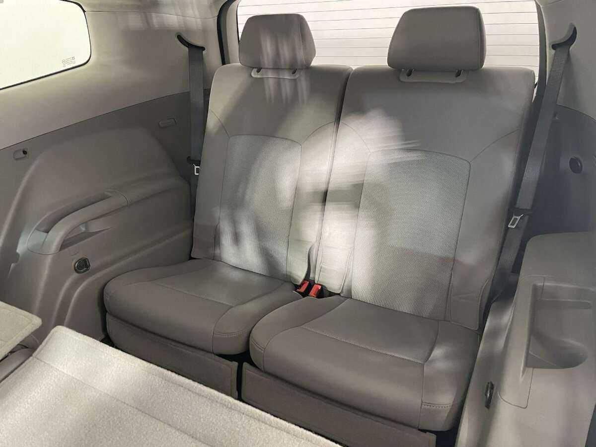 Шевроле Орландо б/у, 2013, Автоматическая. Фото: #16