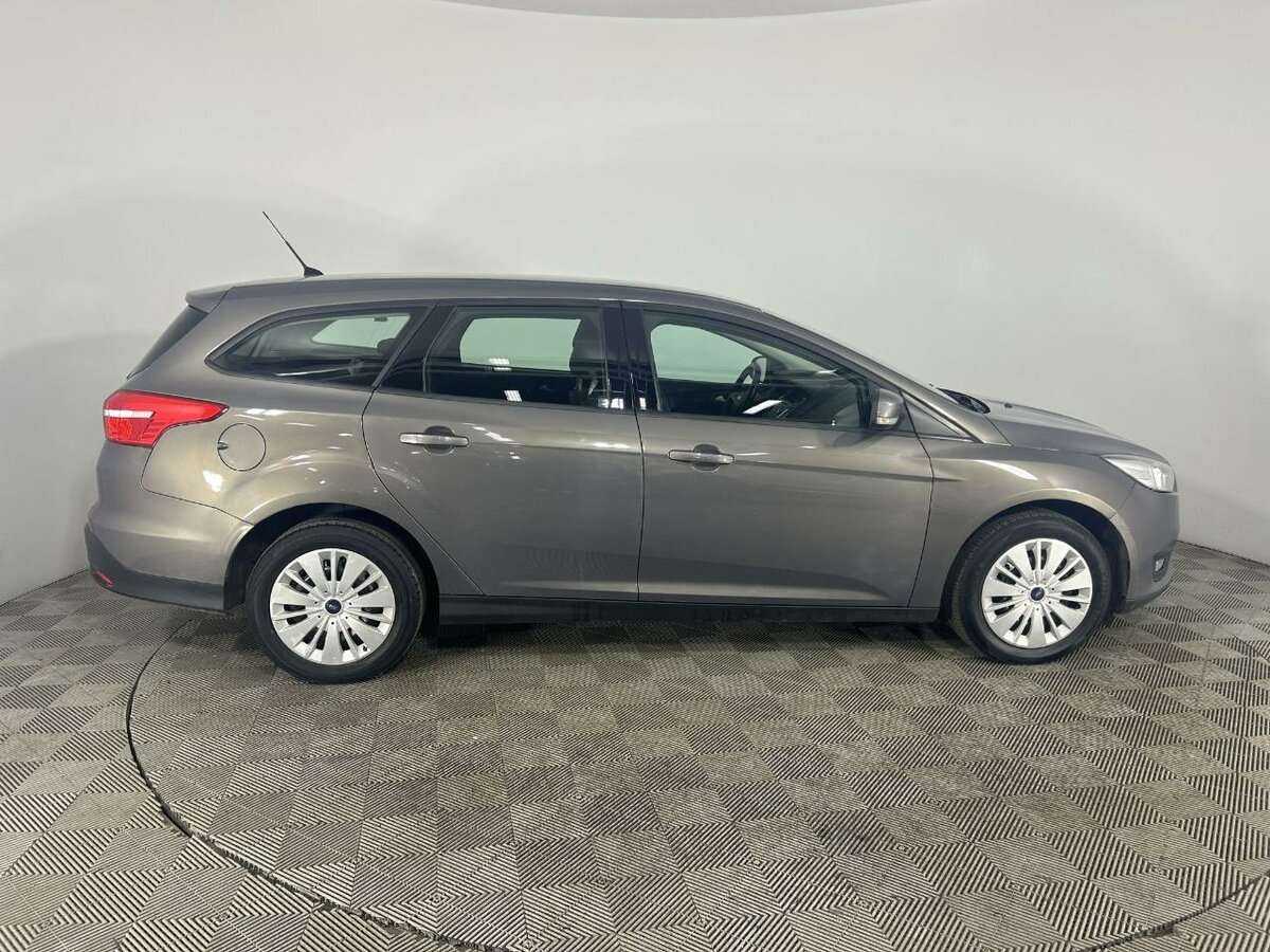 Форд Фокус б/у, 2016, Роботизированная. Фото: #3