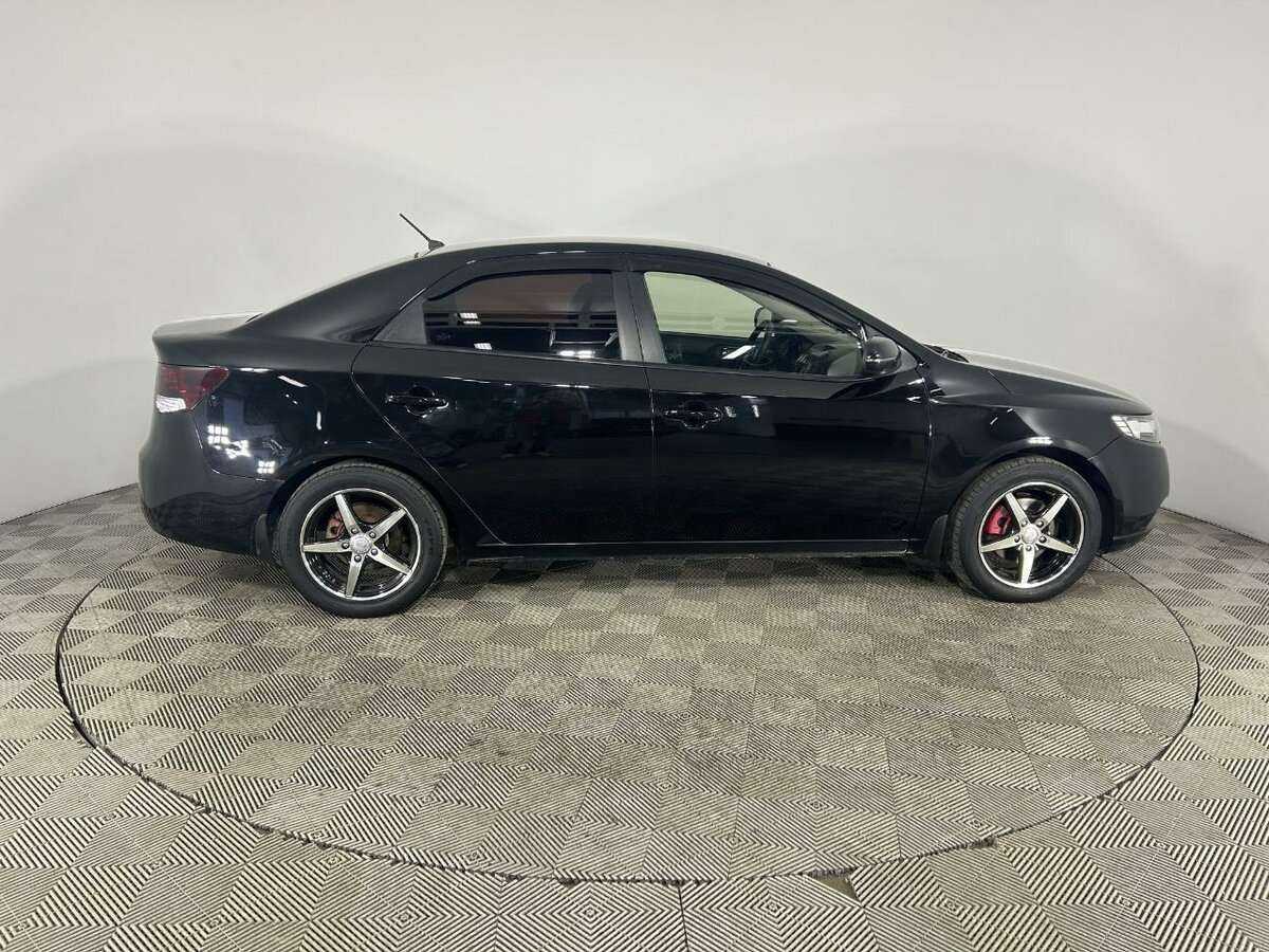 Киа Церато б/у, 2013, Механическая. Фото: #2