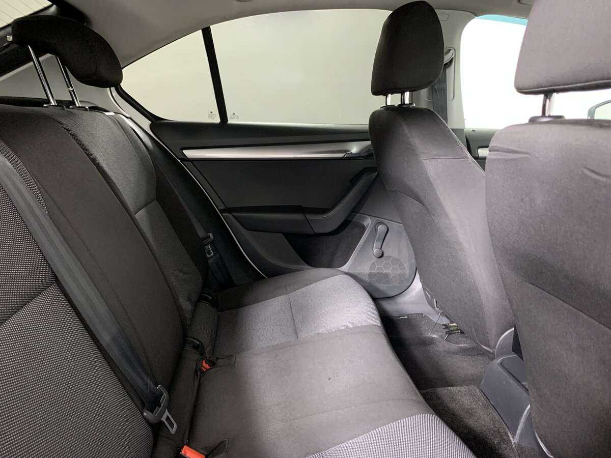 Шкода Октавия б/у, 2014, Механическая. Фото: #14