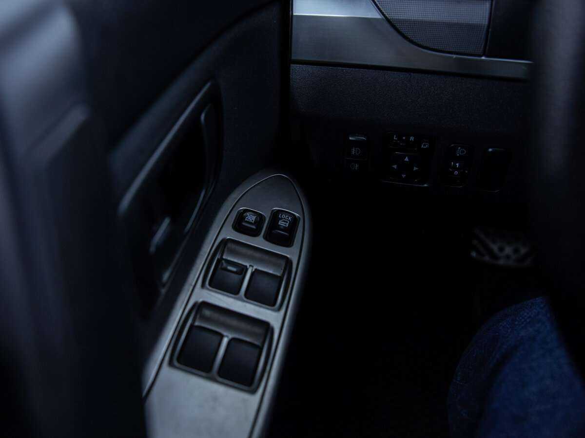 Митсубиши Паджеро б/у, 2012, Автоматическая. Фото: #8