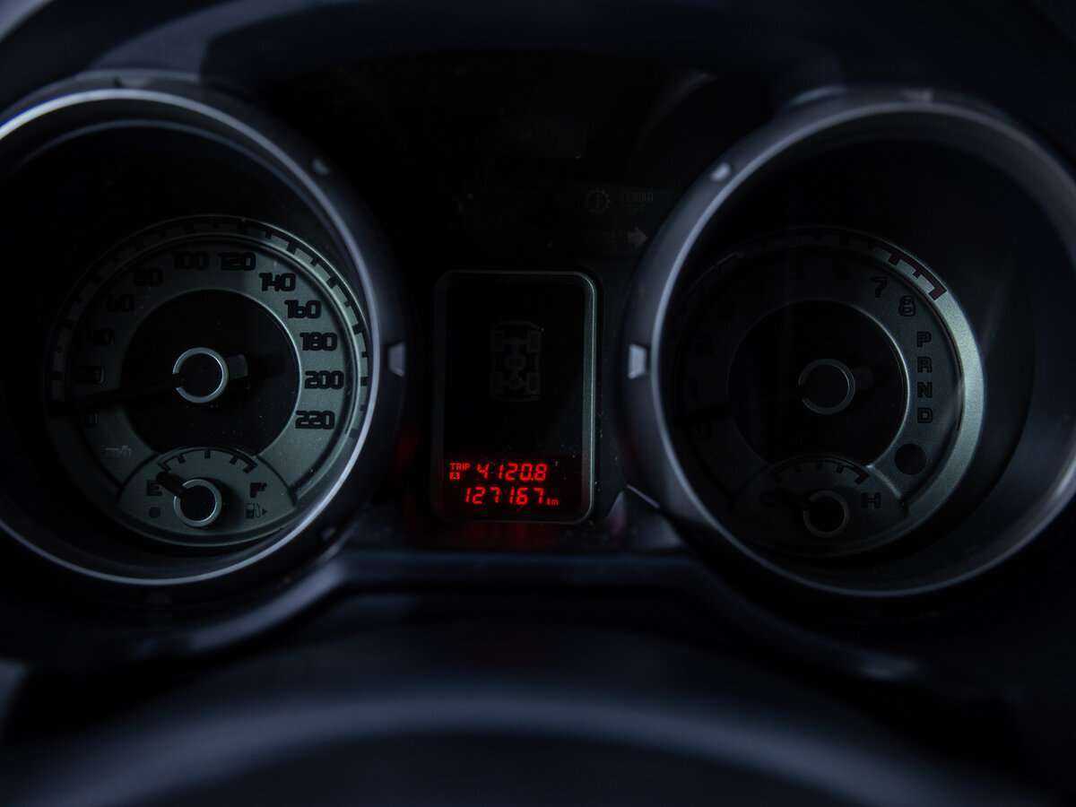 Митсубиши Паджеро б/у, 2012, Автоматическая. Фото: #10