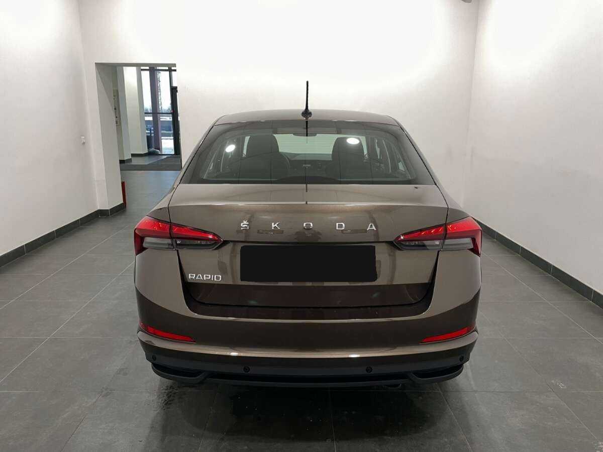 Шкода Рапид б/у, 2022, Автоматическая. Фото: #2