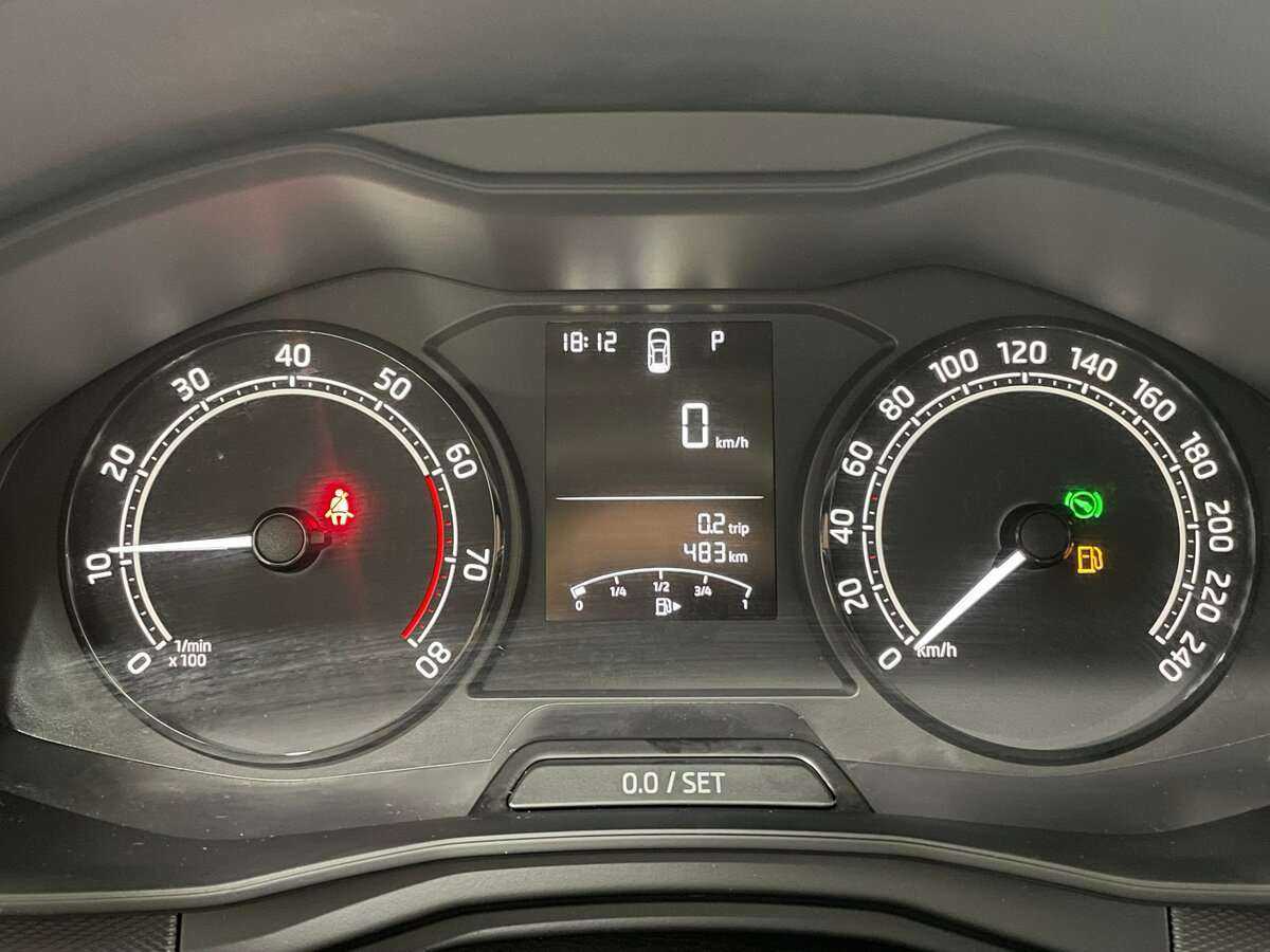 Шкода Рапид б/у, 2022, Автоматическая. Фото: #4