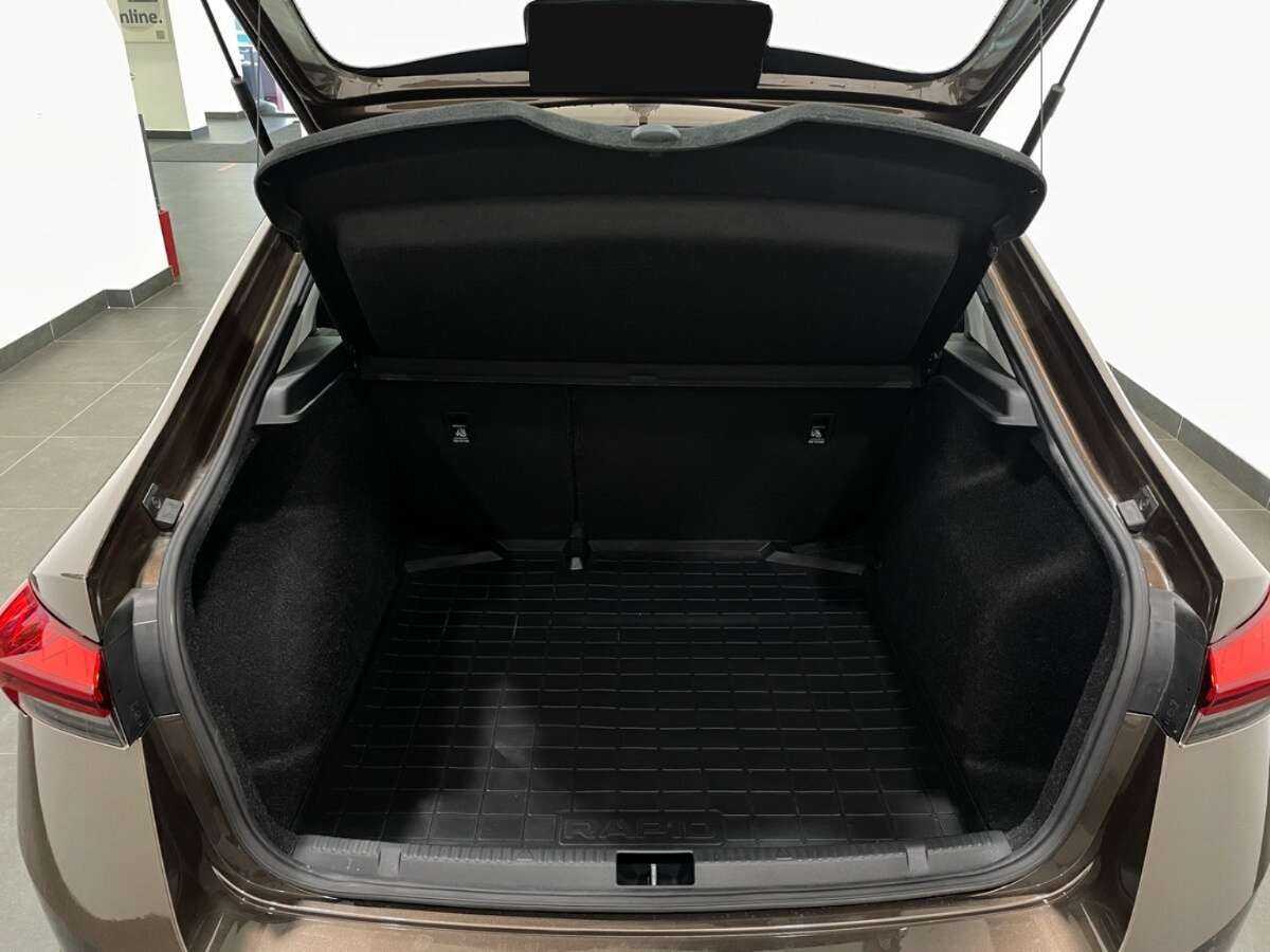 Шкода Рапид б/у, 2022, Автоматическая. Фото: #11