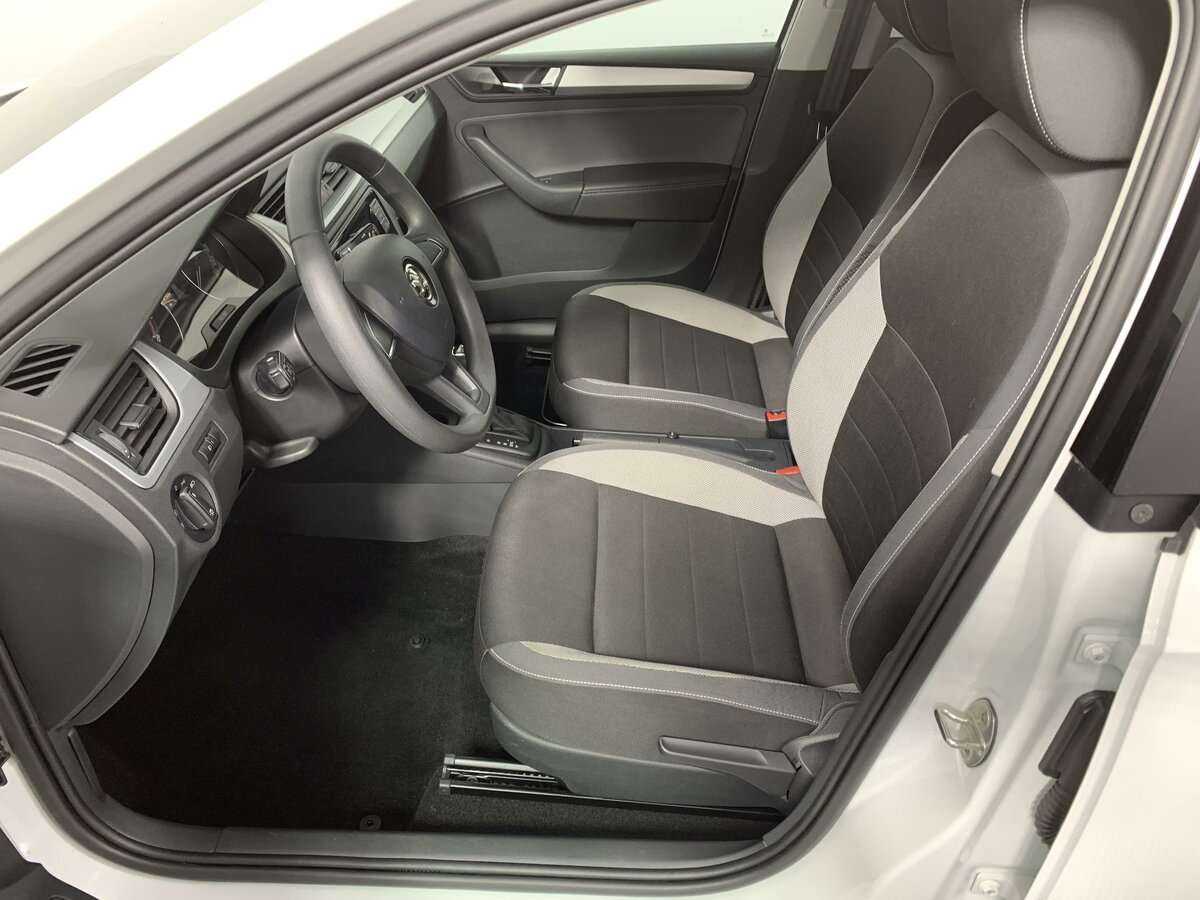 Шкода Рапид б/у, 2019, Автоматическая. Фото: #12