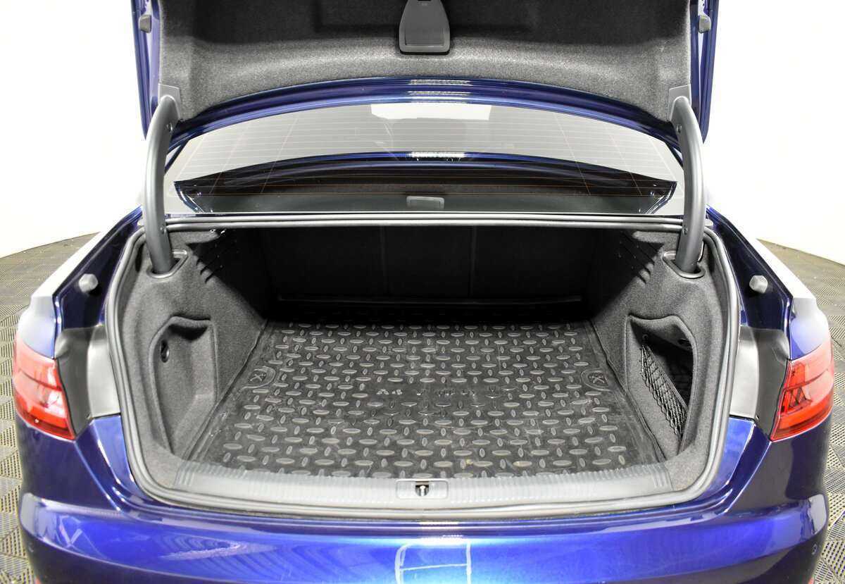 Ауди А4 б/у, 2018, Роботизированная. Фото: #7