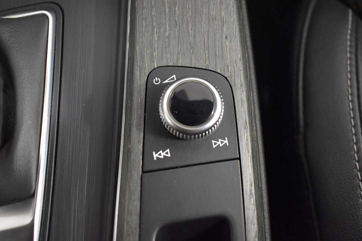 Ауди А4 б/у, 2018, Роботизированная. Фото: #18