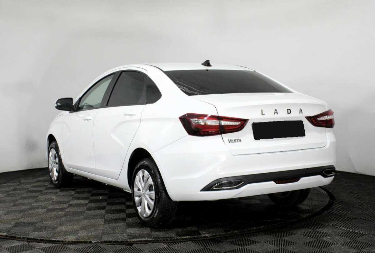 Лада (ВАЗ) Веста б/у, 2023, Механическая. Фото: #3