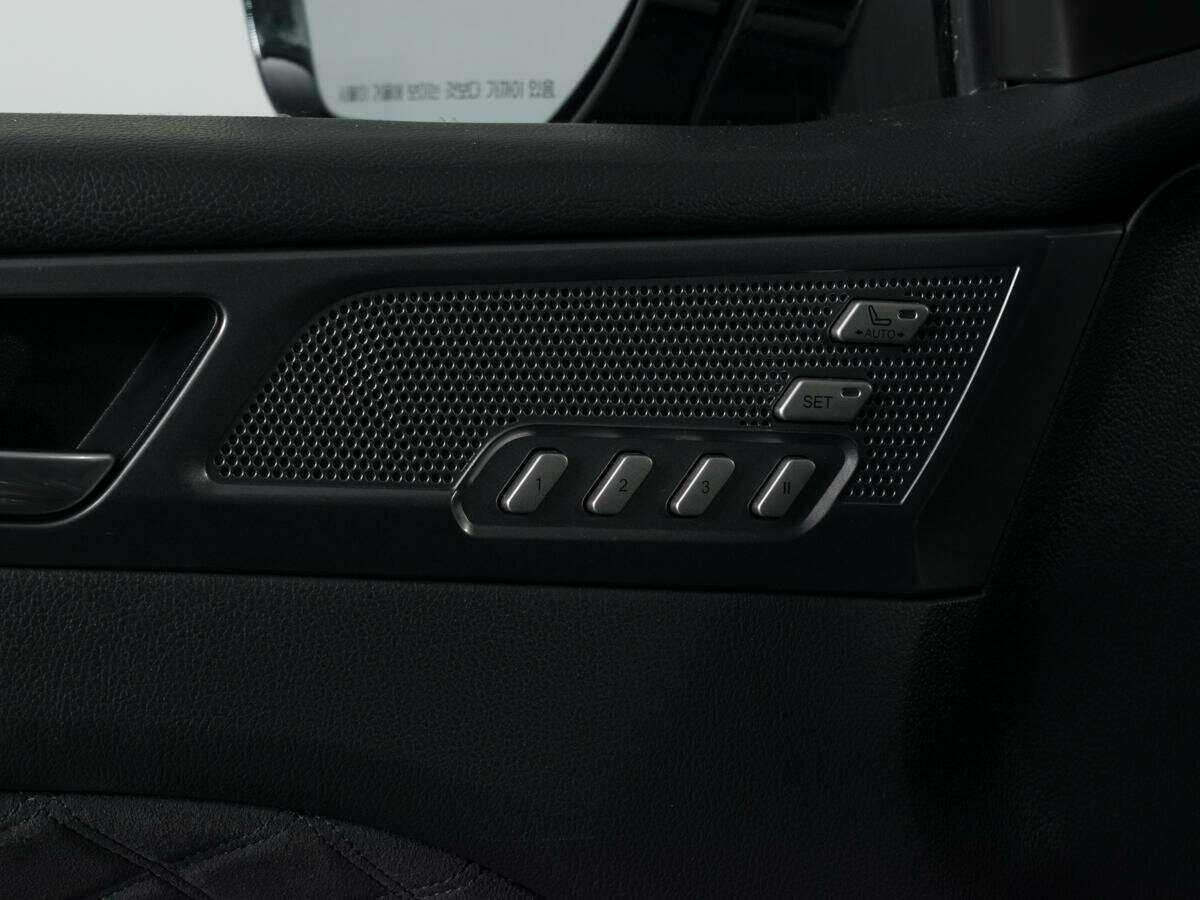 SsangYong Rexton б/у, 2019, Автоматическая. Фото: #13