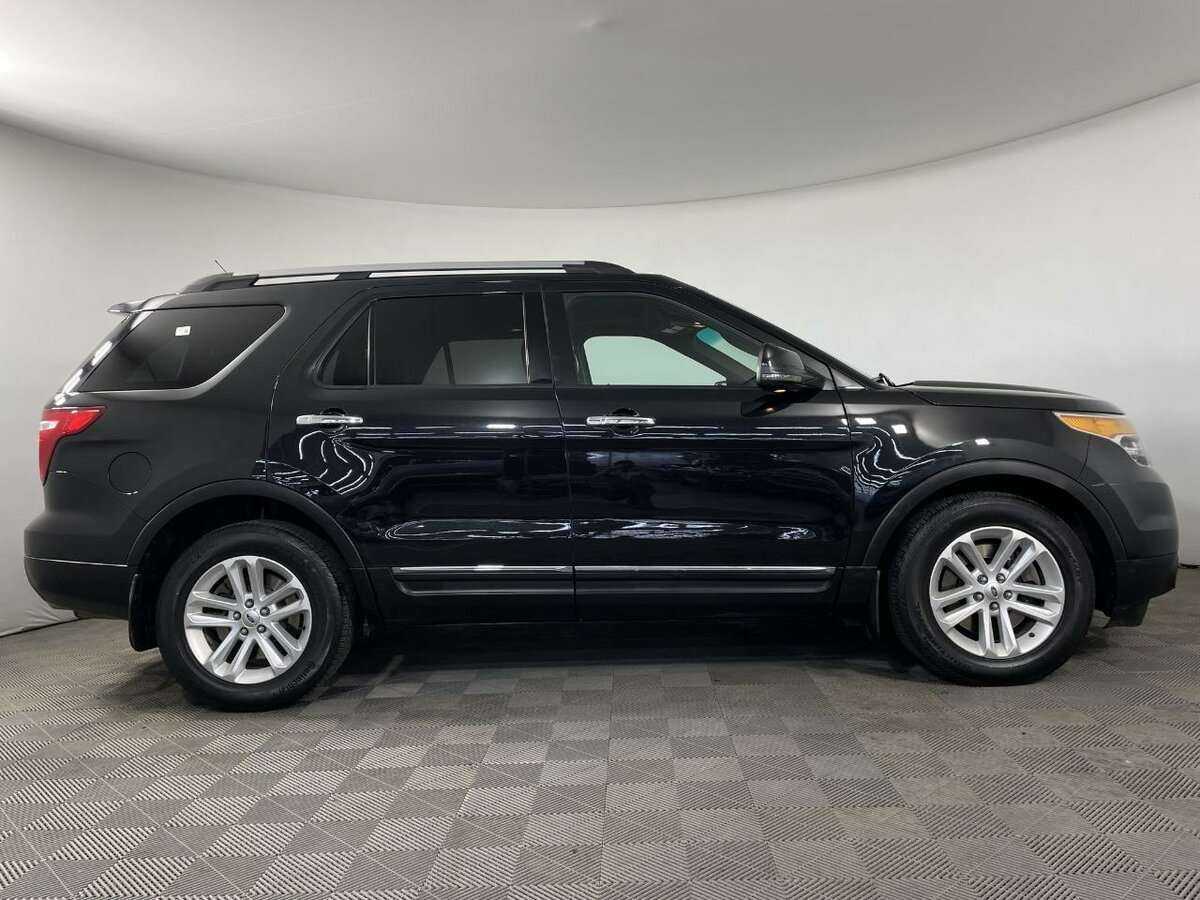 Ford Explorer б/у, 2013, Автоматическая. Фото: #3