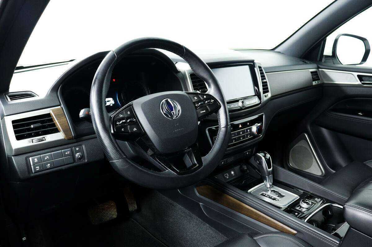 Сан-Ён Рекстон б/у, 2018, Автоматическая. Фото: #13