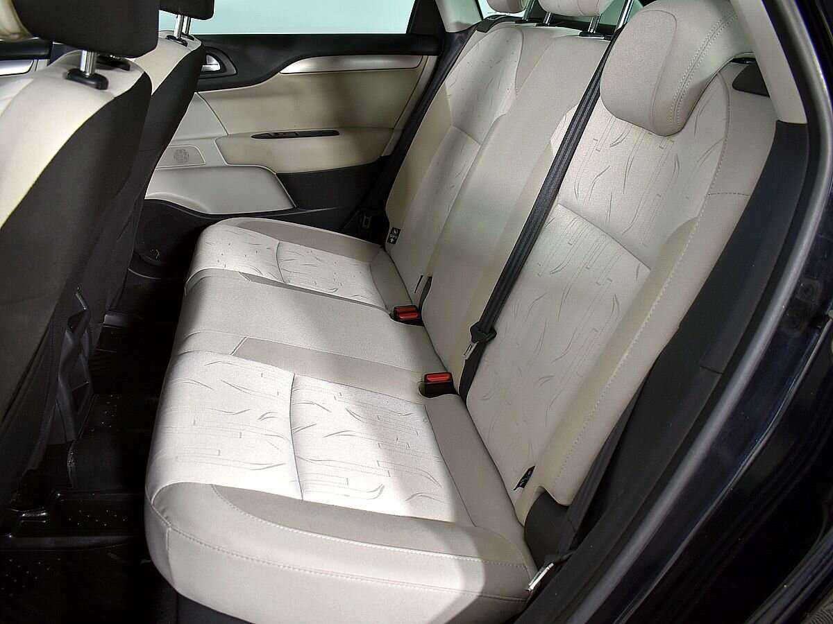 Ситроен Ц4 б/у, 2012, Механическая. Фото: #8