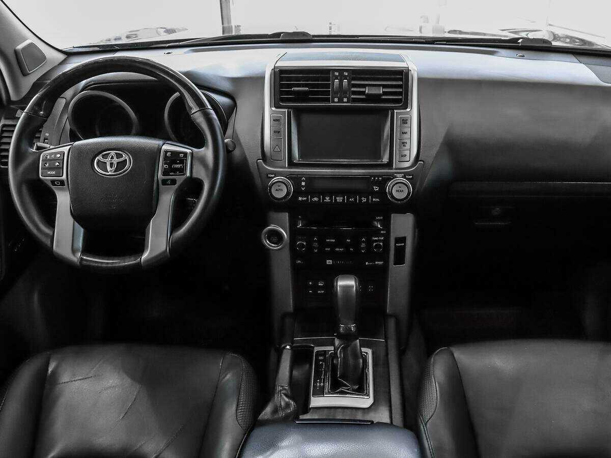 Toyota Land Cruiser Prado б/у, 2012, Автоматическая. Фото: #14