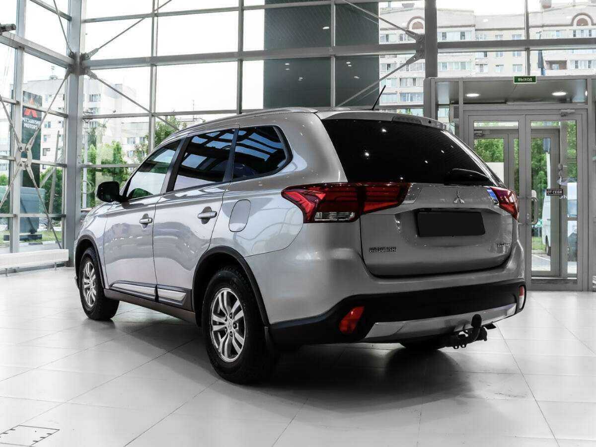 Митсубиши Оутлэндер б/у, 2016, Вариатор. Фото: #6