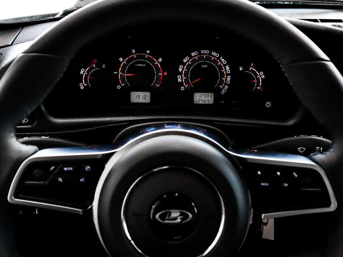 Lada (ВАЗ) Niva б/у, 2023, Механическая. Фото: #16