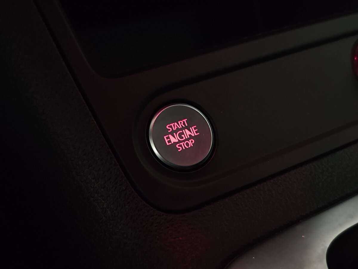 Volkswagen Tiguan б/у, 2012, Автоматическая. Фото: #12