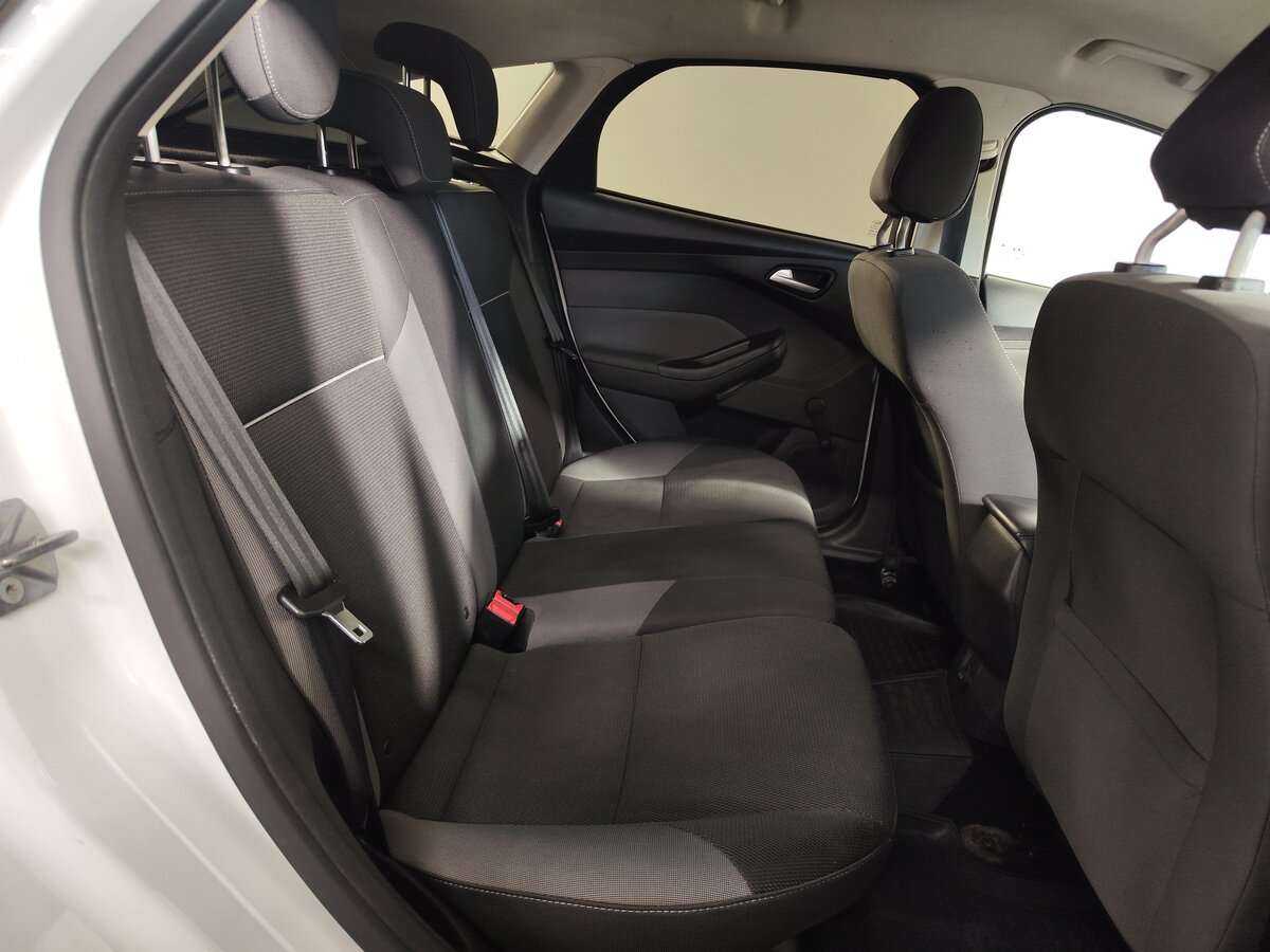 Форд Фокус б/у, 2014, Роботизированная. Фото: #11