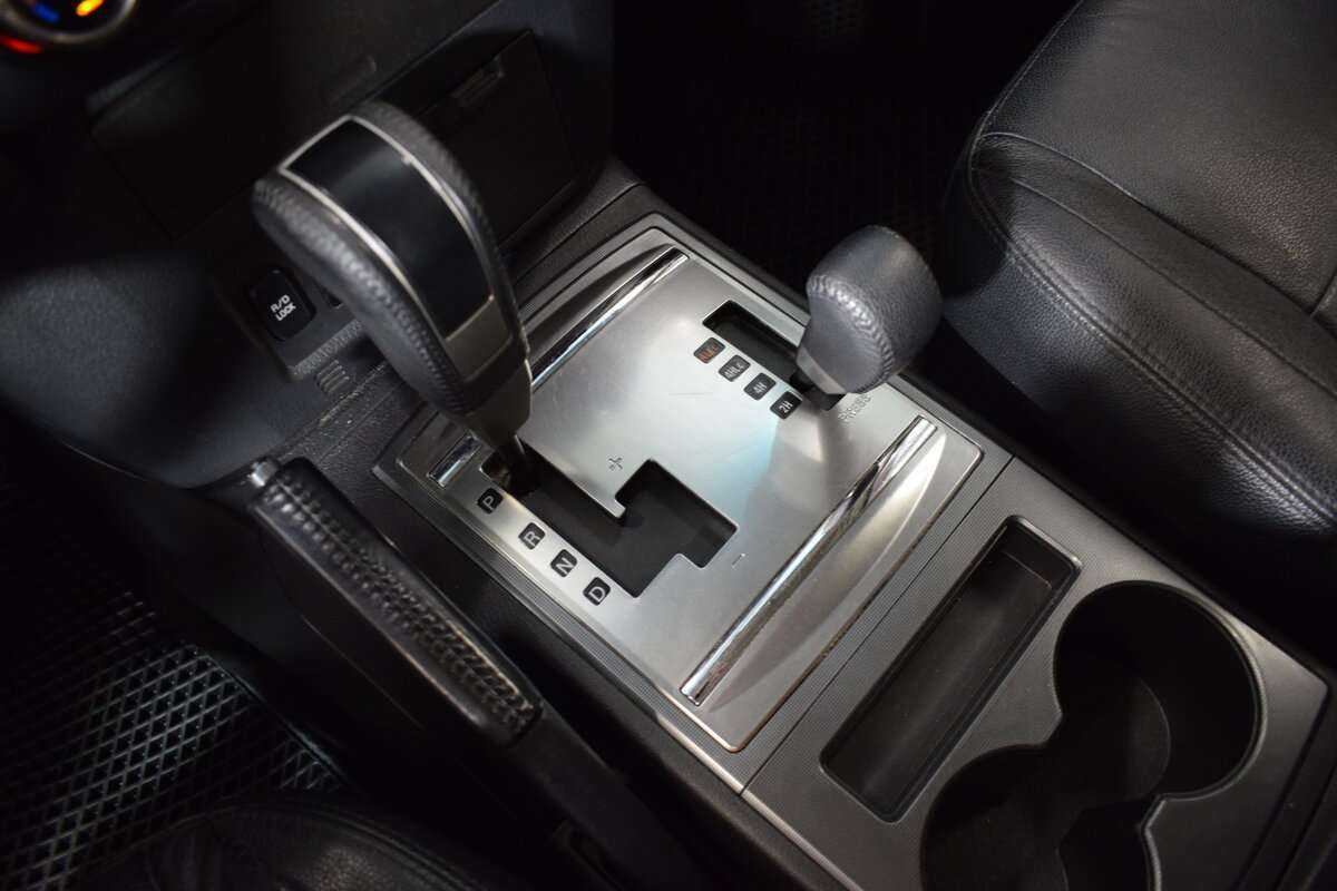 Митсубиши Паджеро б/у, 2014, Автоматическая. Фото: #20