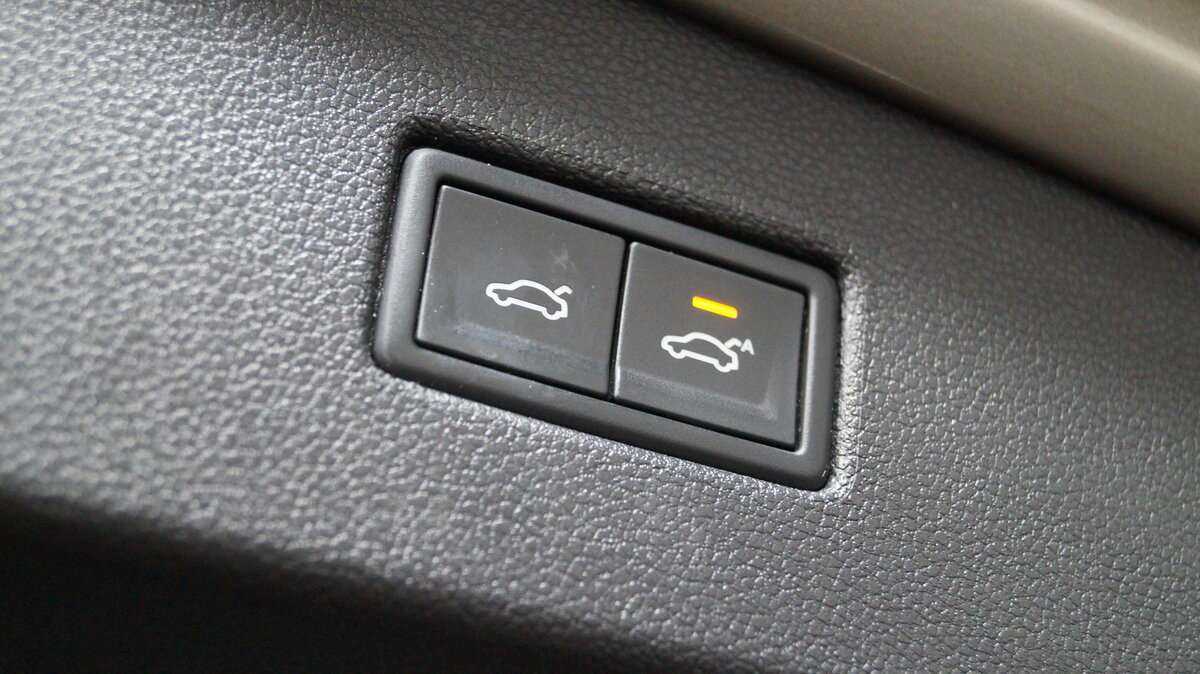 Volkswagen Tiguan б/у, 2018, Роботизированная. Фото: #6