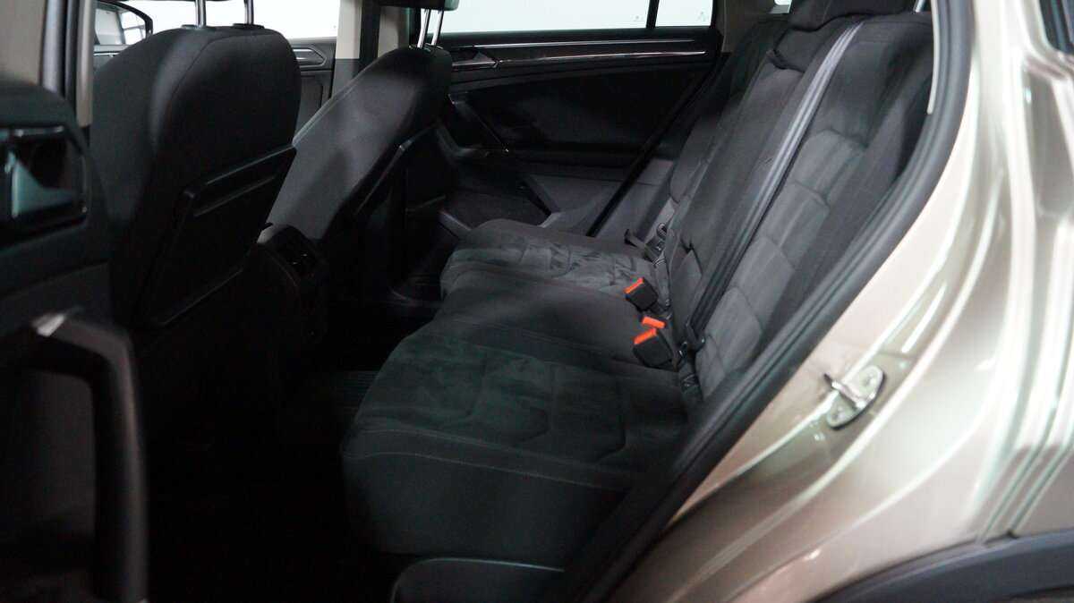 Volkswagen Tiguan б/у, 2018, Роботизированная. Фото: #10