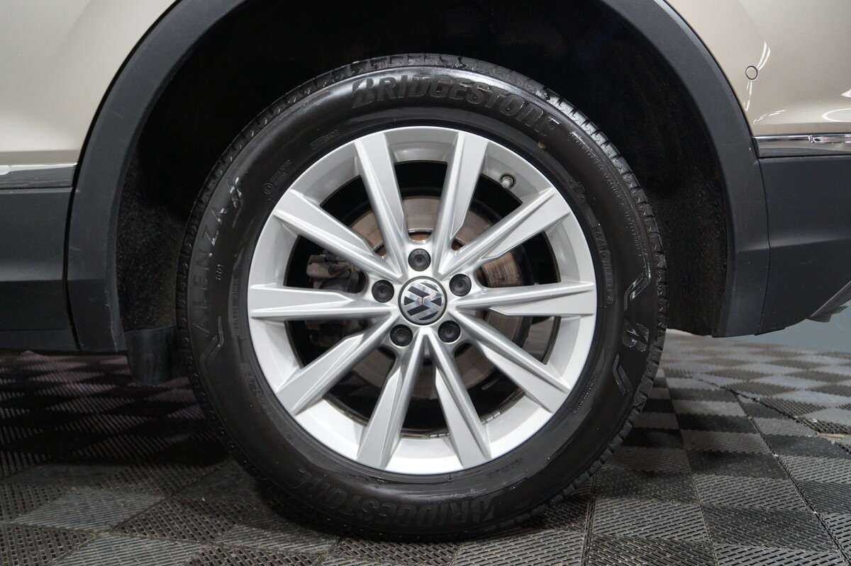 Volkswagen Tiguan б/у, 2018, Роботизированная. Фото: #22