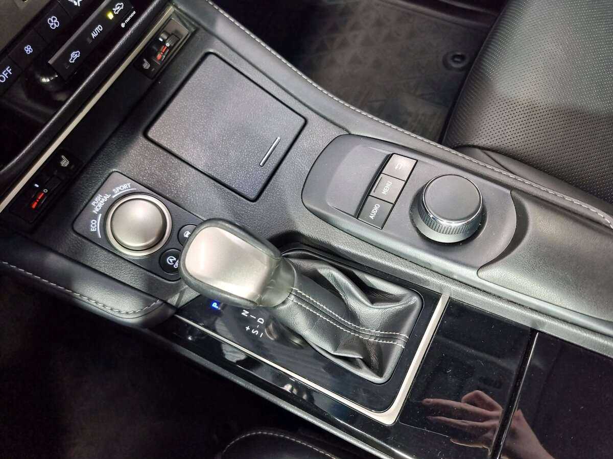 Лексус ЕС б/у, 2016, Автоматическая. Фото: #21