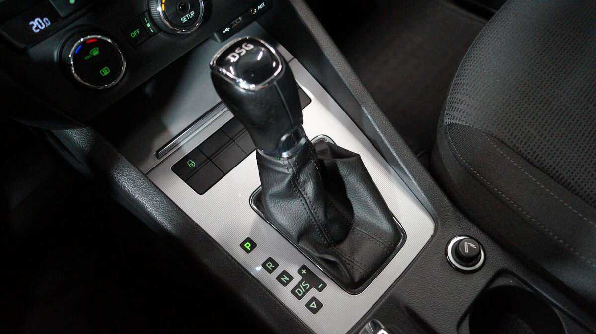 Шкода Октавия б/у, 2014, Роботизированная. Фото: #19