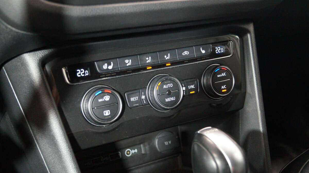 Volkswagen Tiguan б/у, 2018, Роботизированная. Фото: #16