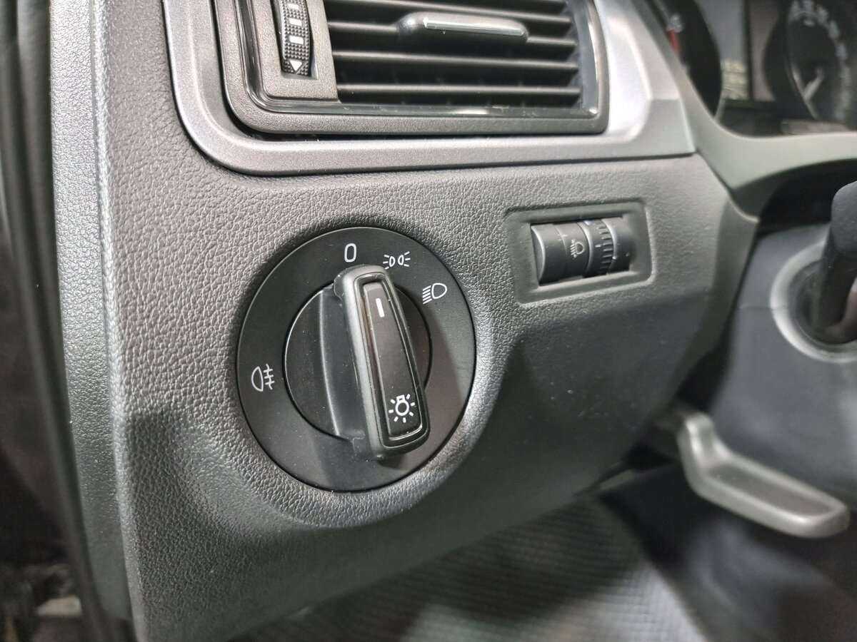 Шкода Рапид б/у, 2019, Механическая. Фото: #6