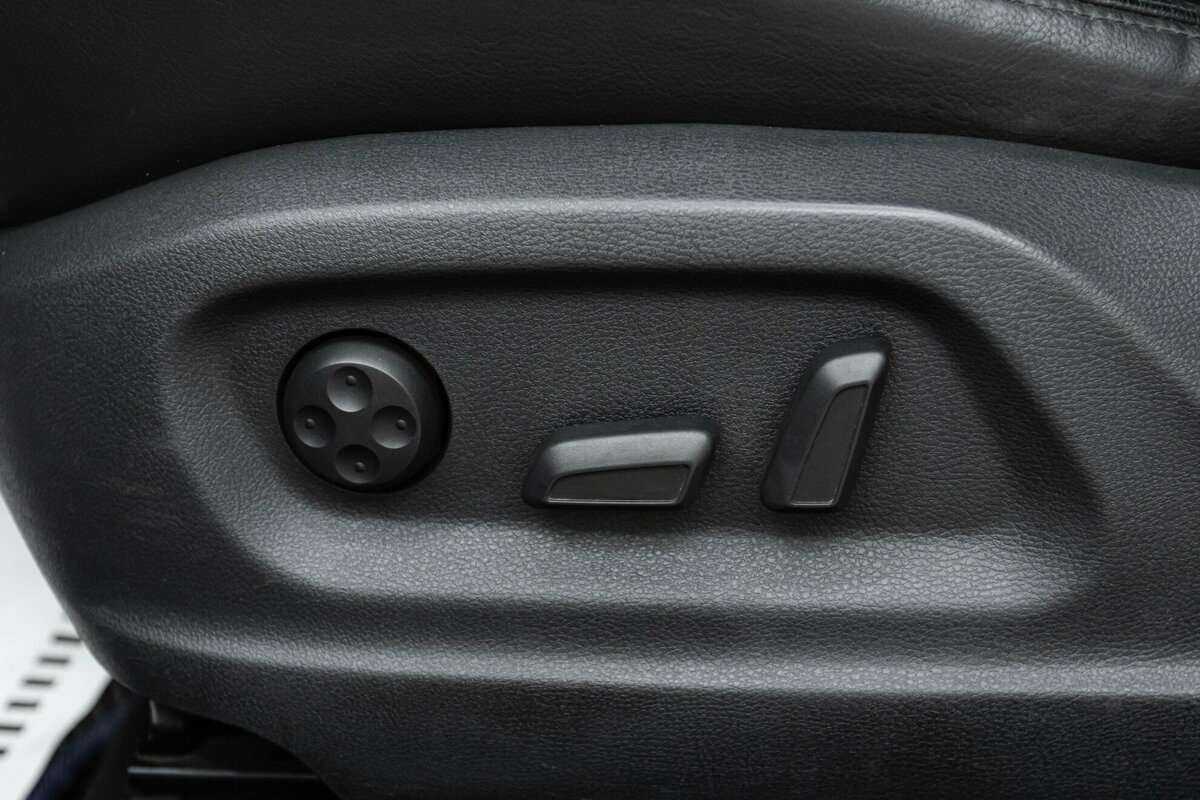 Volkswagen Tiguan б/у, 2013, Автоматическая. Фото: #19