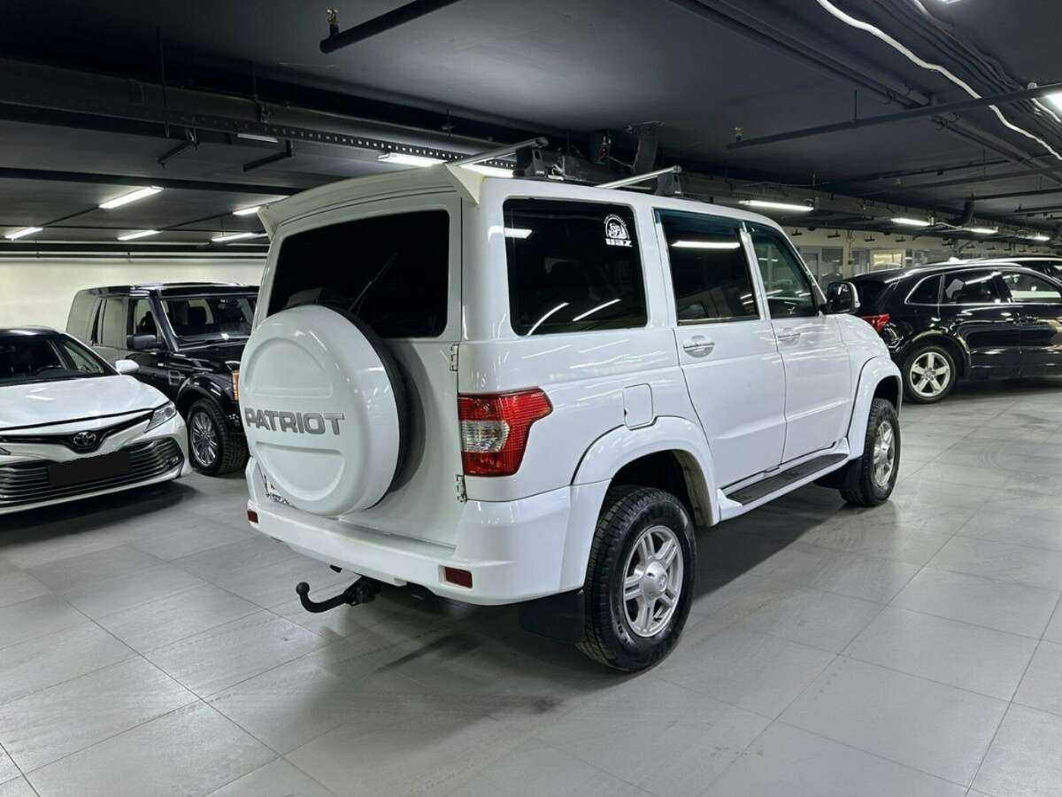 УАЗ Патриот б/у, 2018, Механическая. Фото: #3