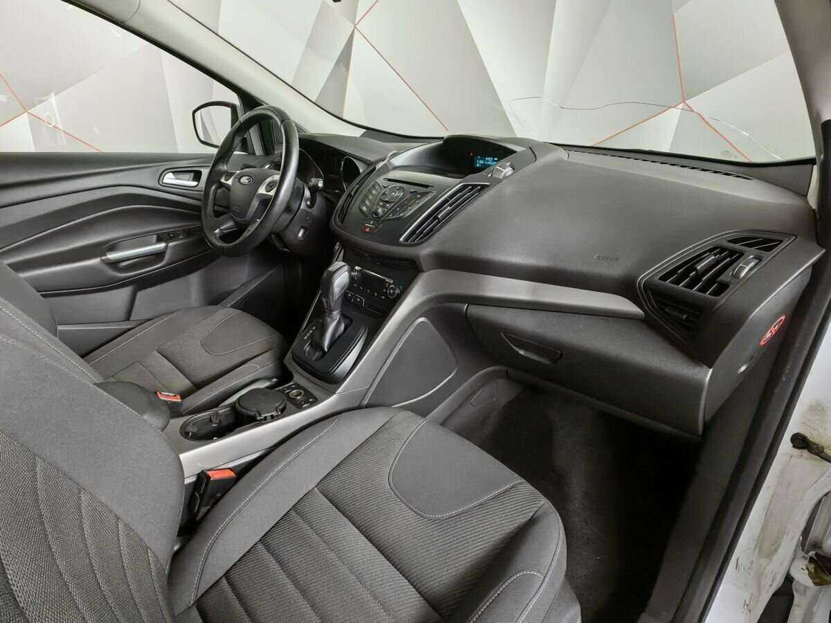 Форд Куга б/у, 2015, Автоматическая. Фото: #7