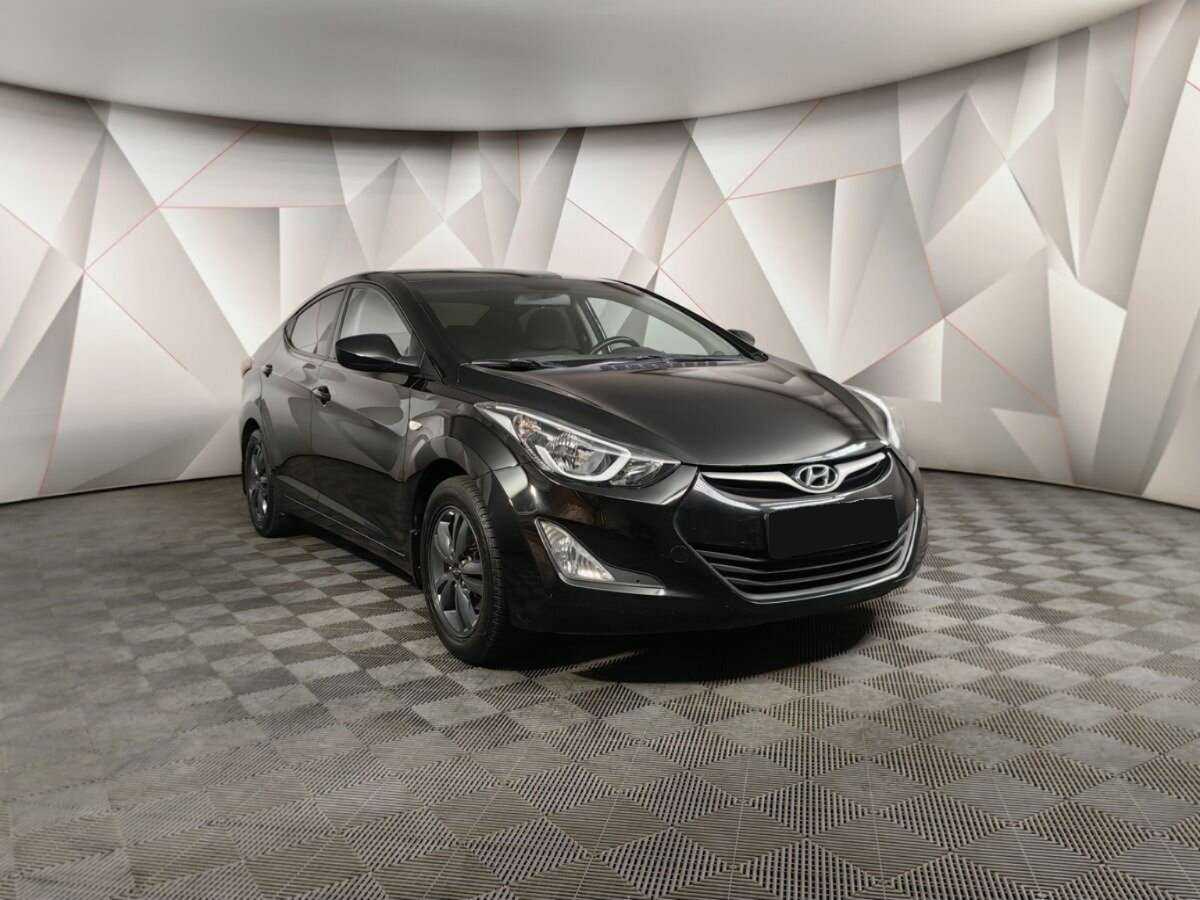 Hyundai Elantra б/у, 2015, Автоматическая. Фото: #2