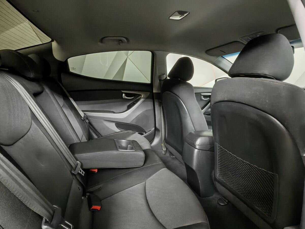 Hyundai Elantra б/у, 2015, Автоматическая. Фото: #11