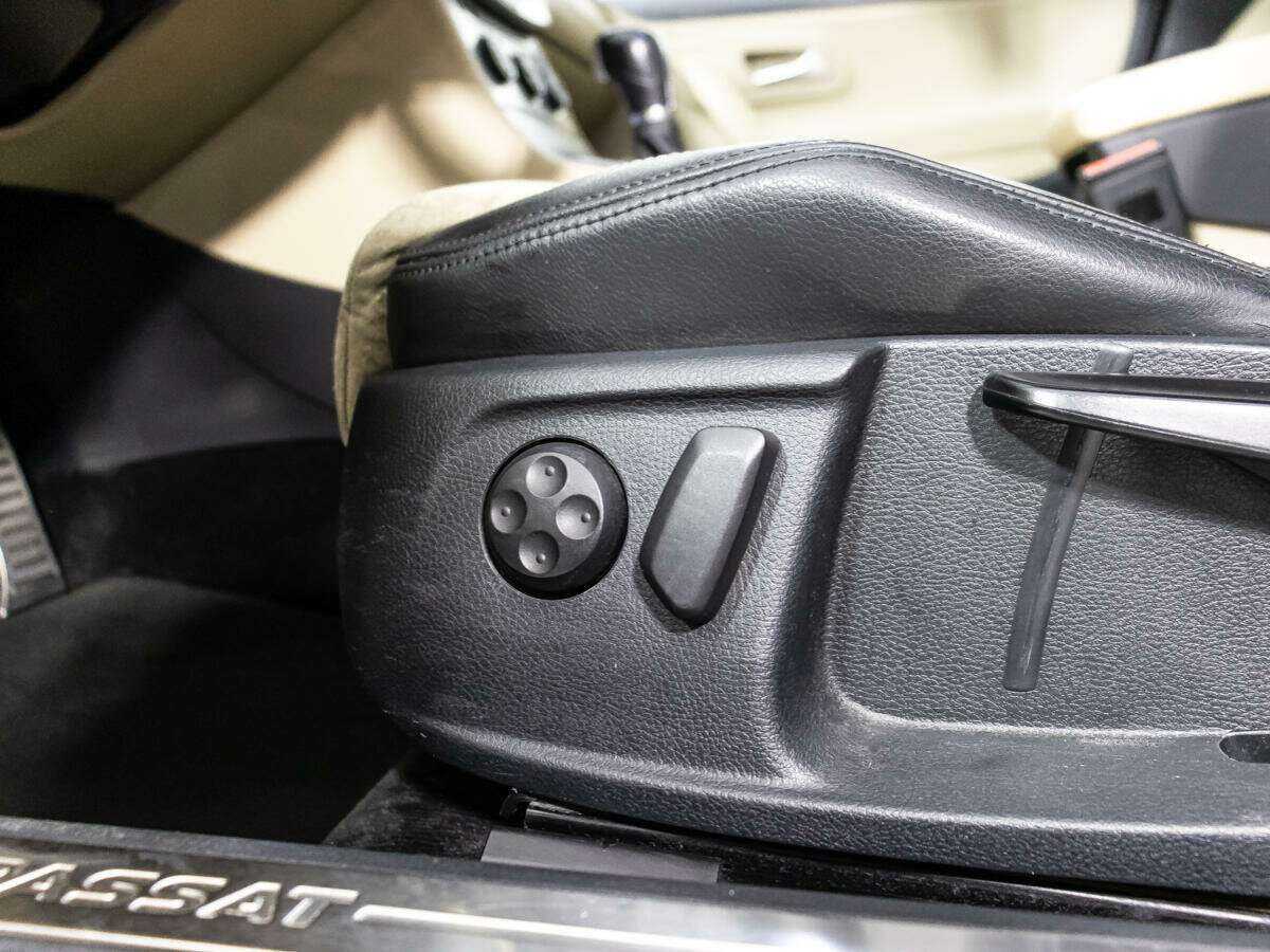 Volkswagen Passat CC б/у, 2012, Роботизированная. Фото: #17