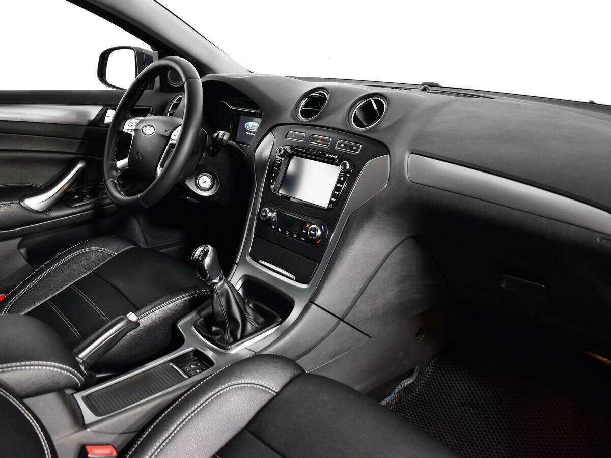 Форд Мондео б/у, 2012, Механическая. Фото: #8