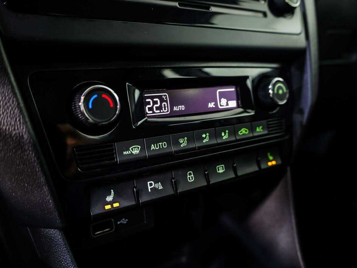 Шкода Рапид б/у, 2018, Роботизированная. Фото: #13