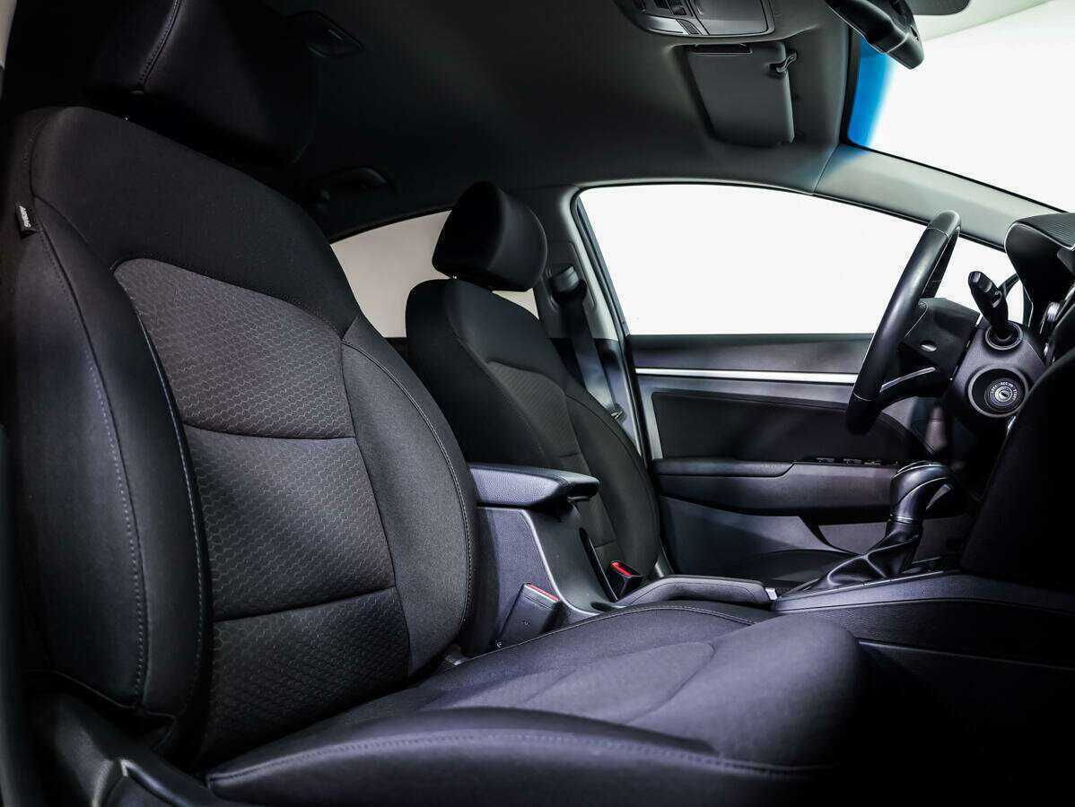 Hyundai Elantra б/у, 2019, Автоматическая. Фото: #9