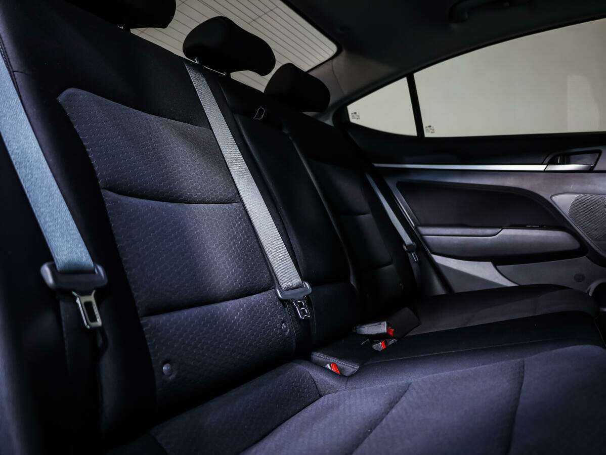 Hyundai Elantra б/у, 2019, Автоматическая. Фото: #10