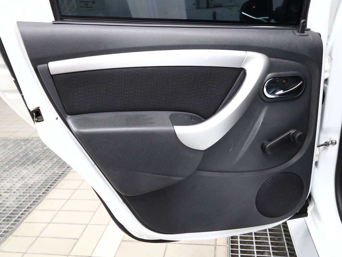 Ниссан Террано б/у, 2016, Автоматическая. Фото: #13