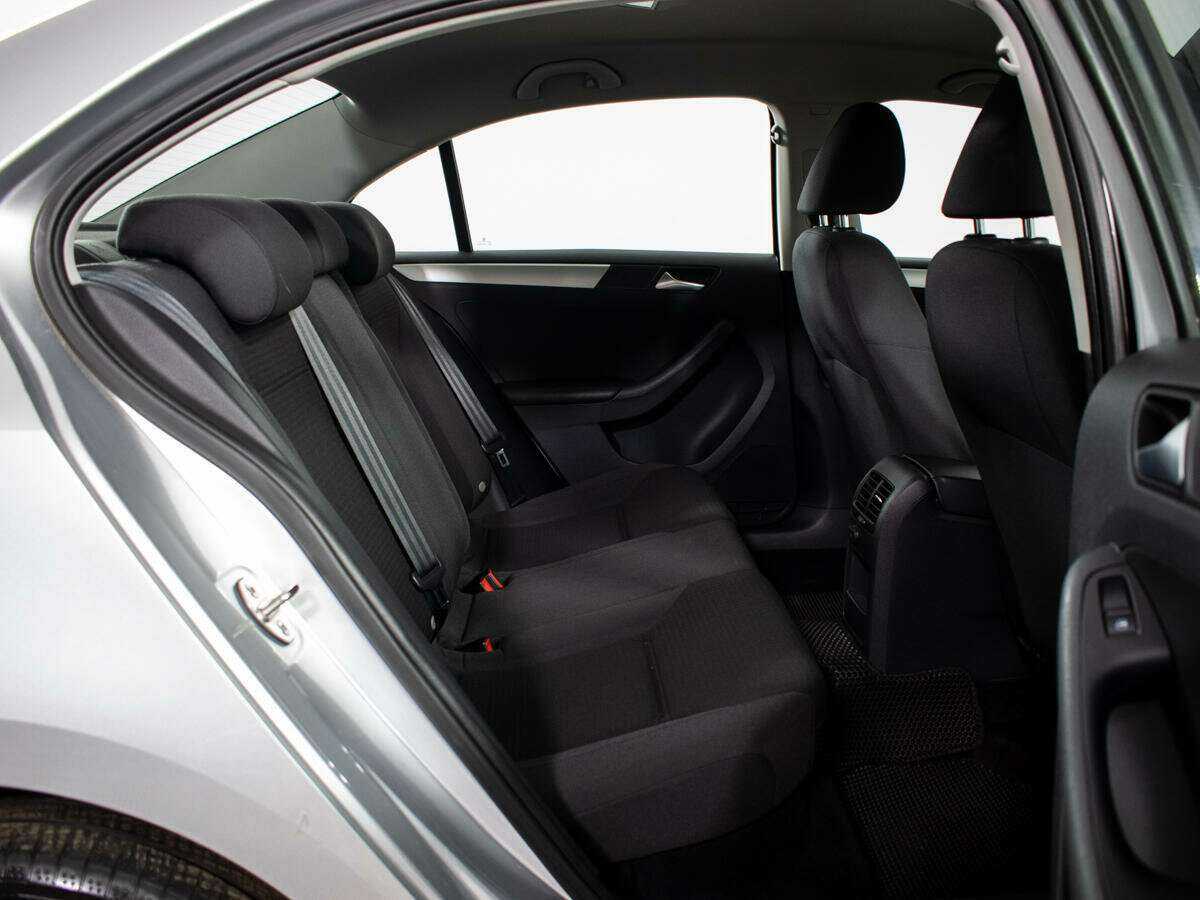 Volkswagen Jetta б/у, 2018, Роботизированная. Фото: #9