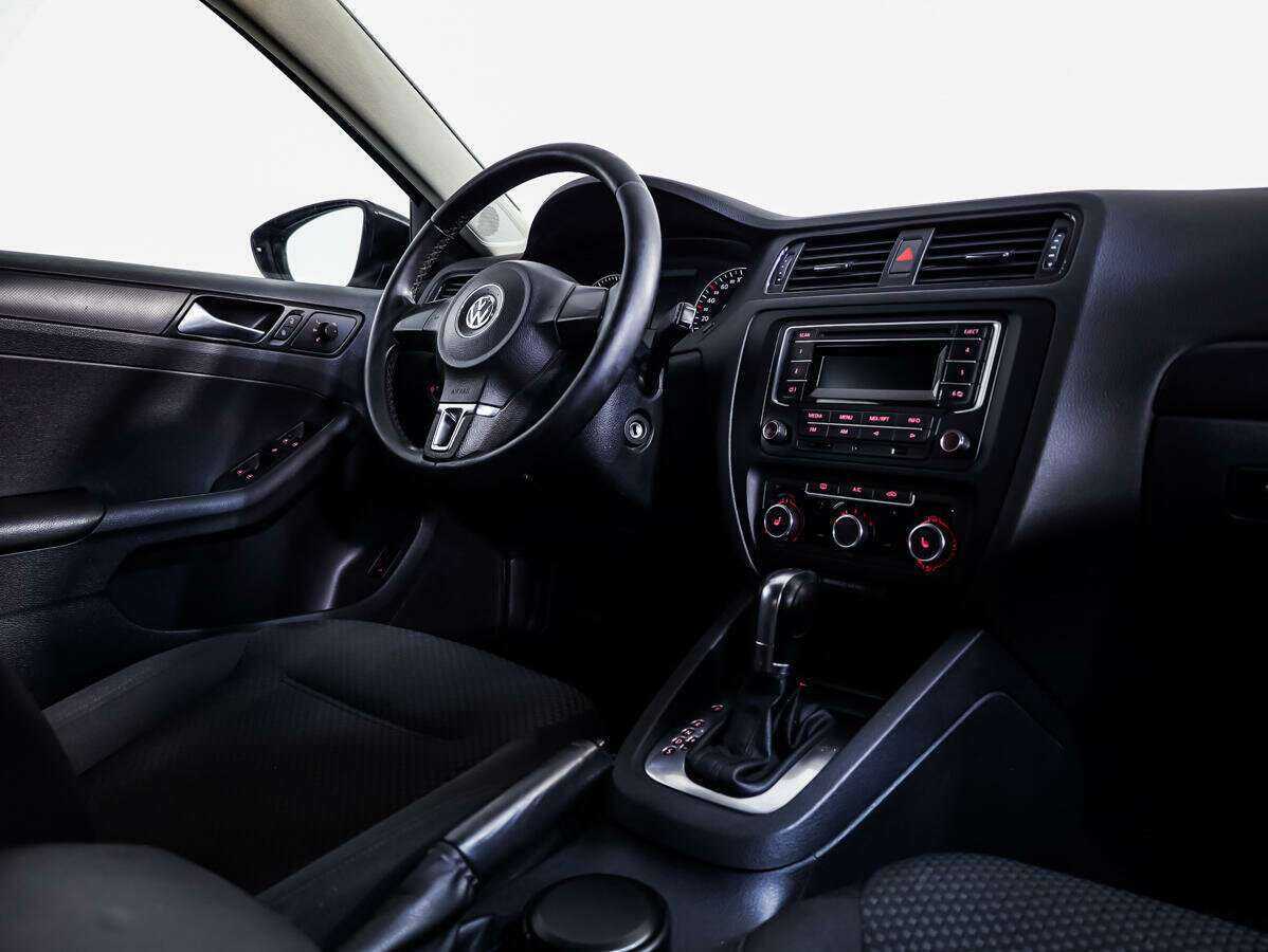 Volkswagen Jetta б/у, 2014, Автоматическая. Фото: #7