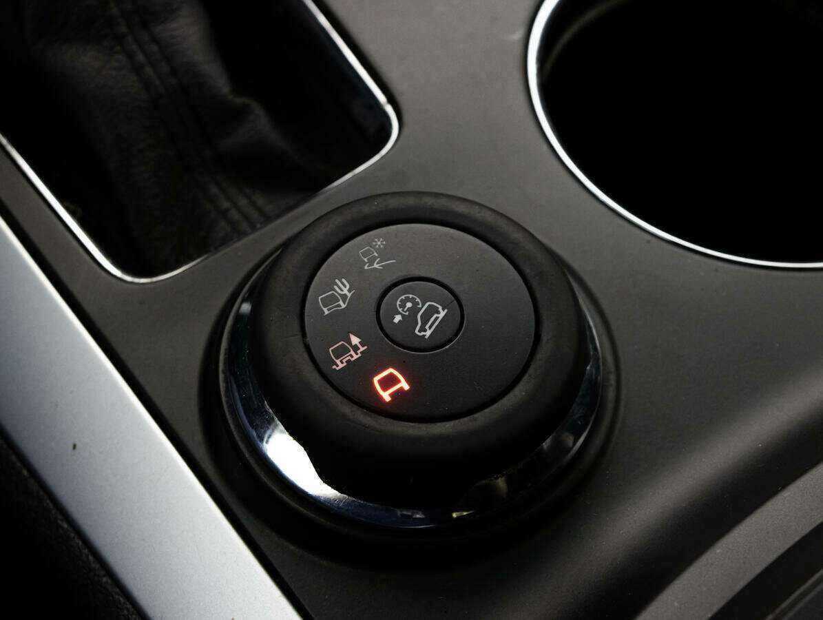 Ford Explorer б/у, 2013, Автоматическая. Фото: #16